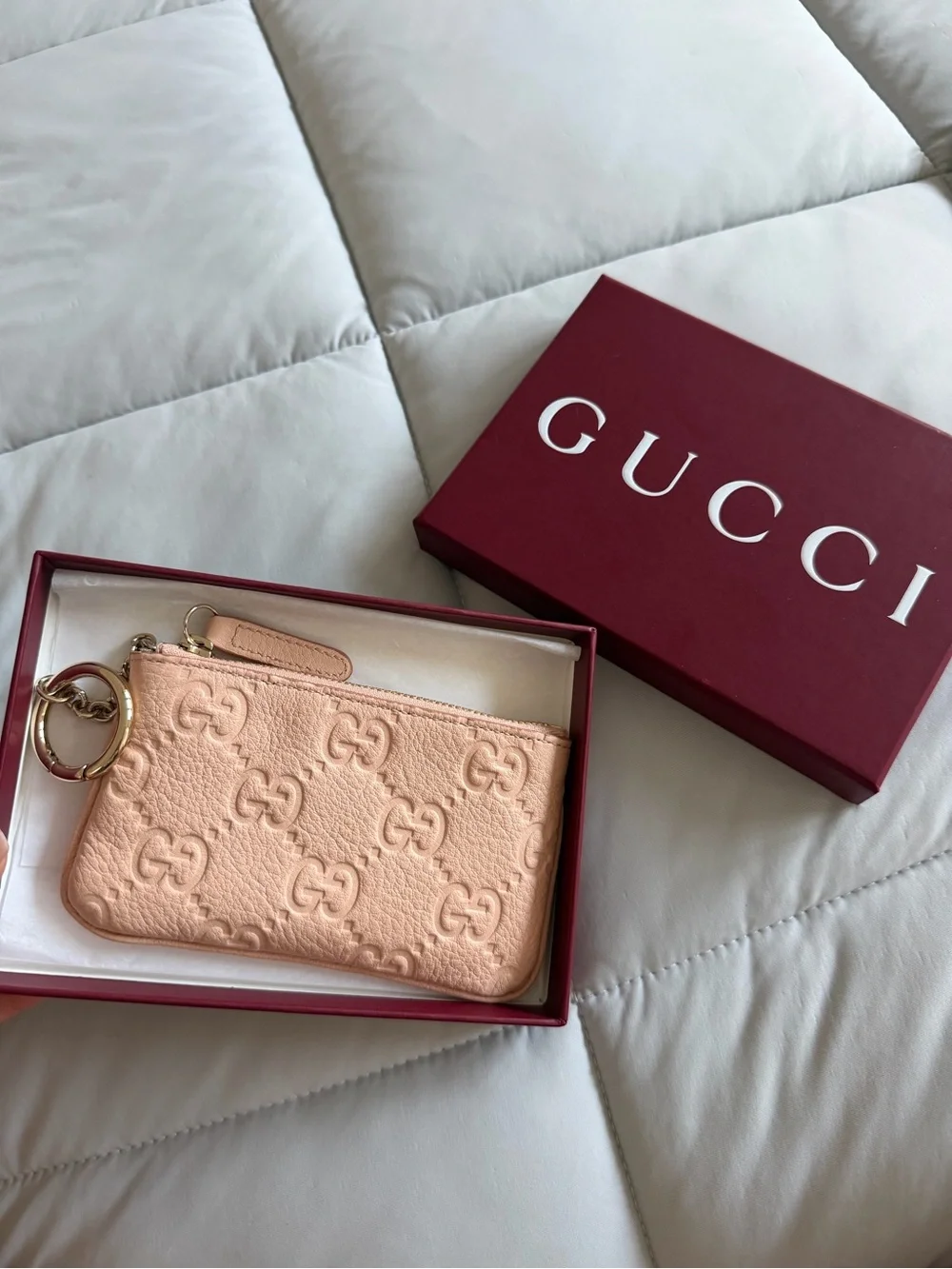 Gucci Embossed Leather Key & Card Pouch in Pale Pink